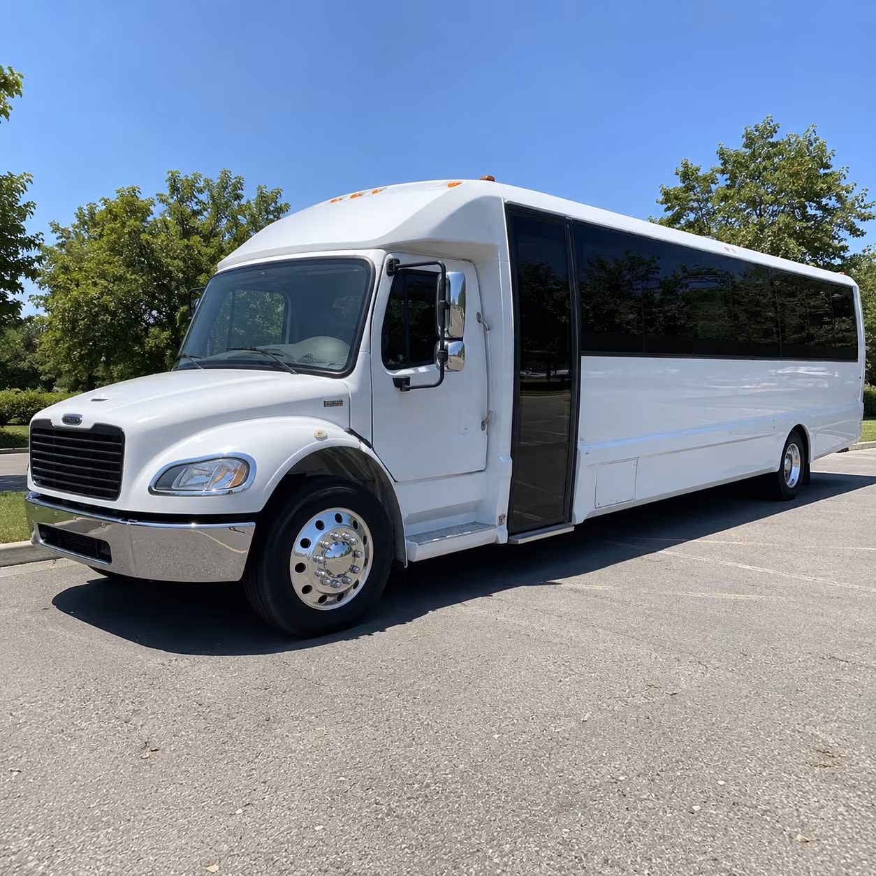 east honolulu keep your players equipment and fans together with an east honolulu charter bus