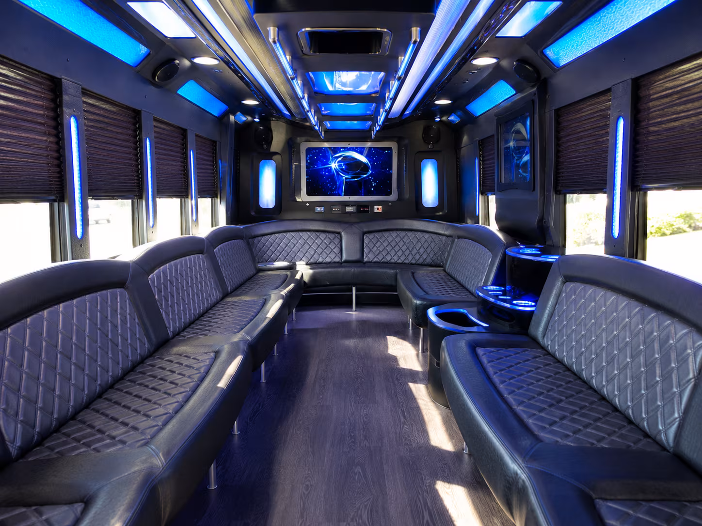 hilo 28 passenger party bus inside