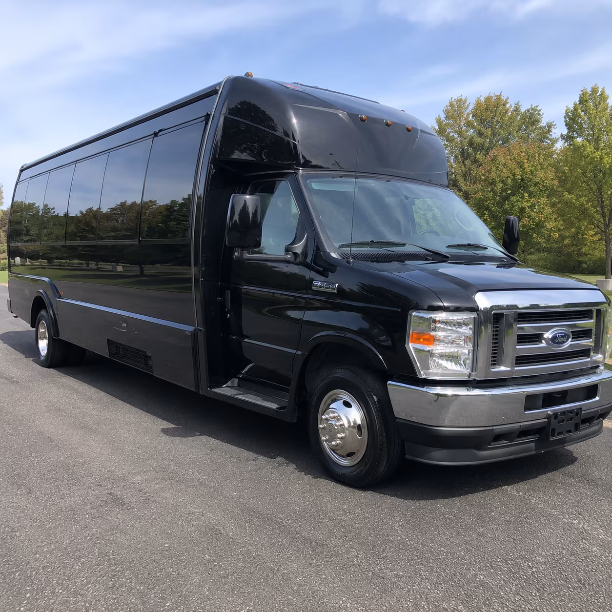 hilo concert party bus rental