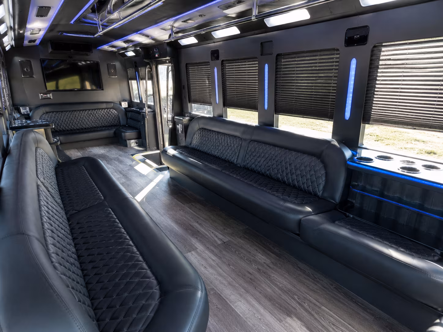 hilo night out party bus rental