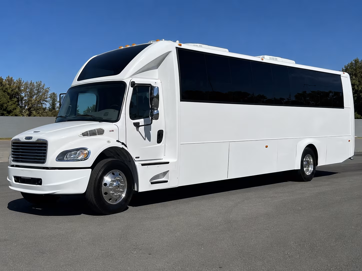 hilo party bus
