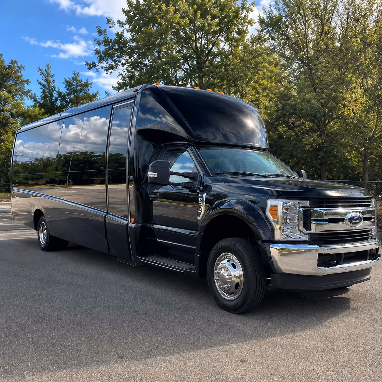 kahului seamless transportation for players coaches staff and fans