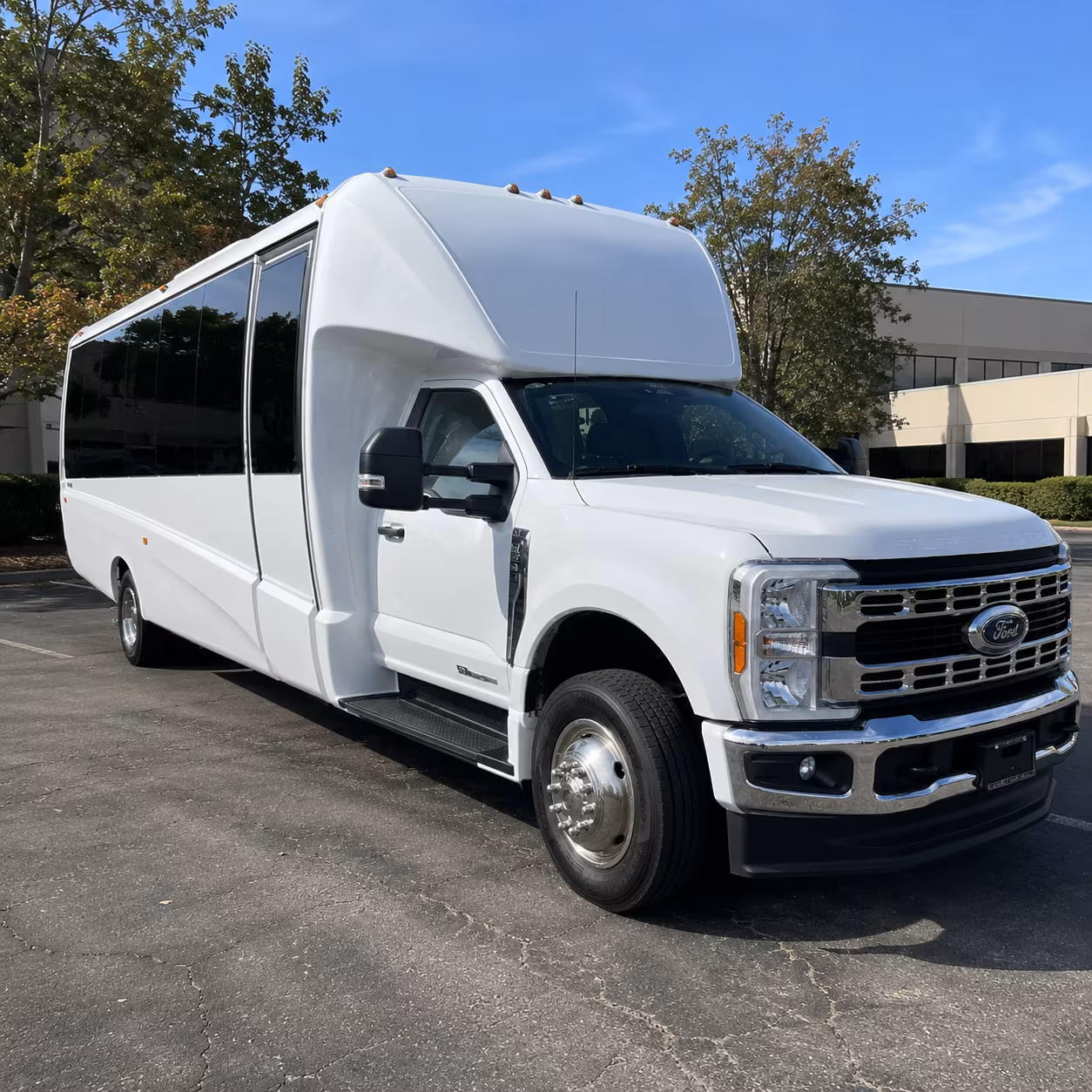 kahului stress free employee shuttle bus rentals in kahului
