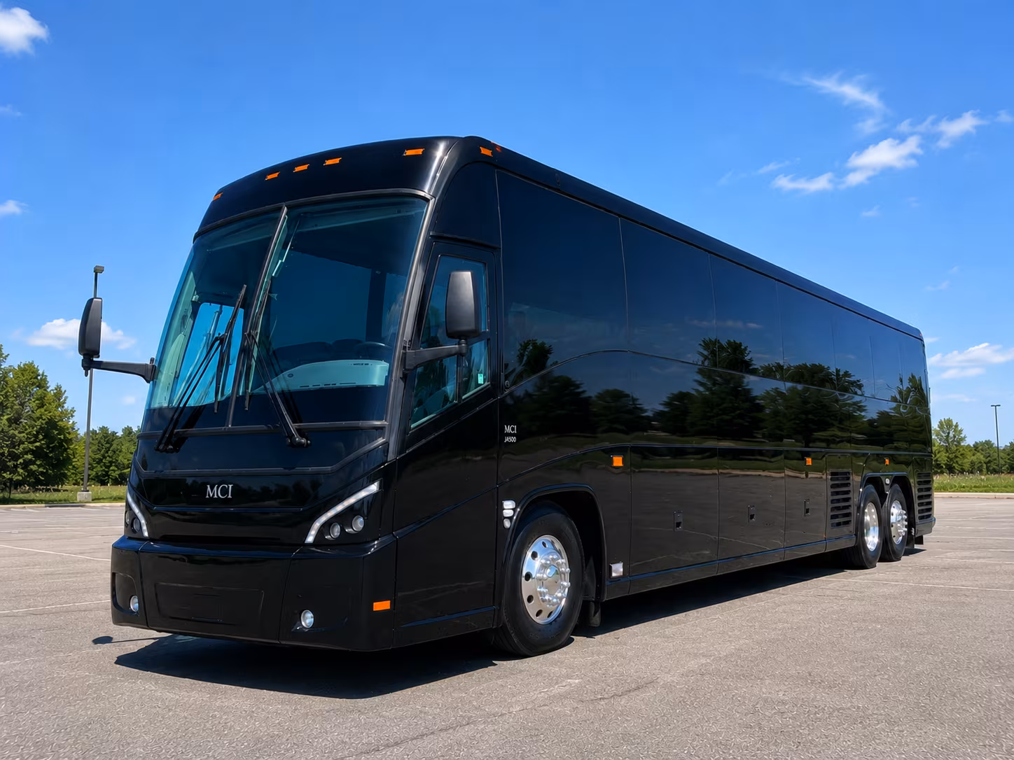 kailua charter bus service for corporate events in kailua