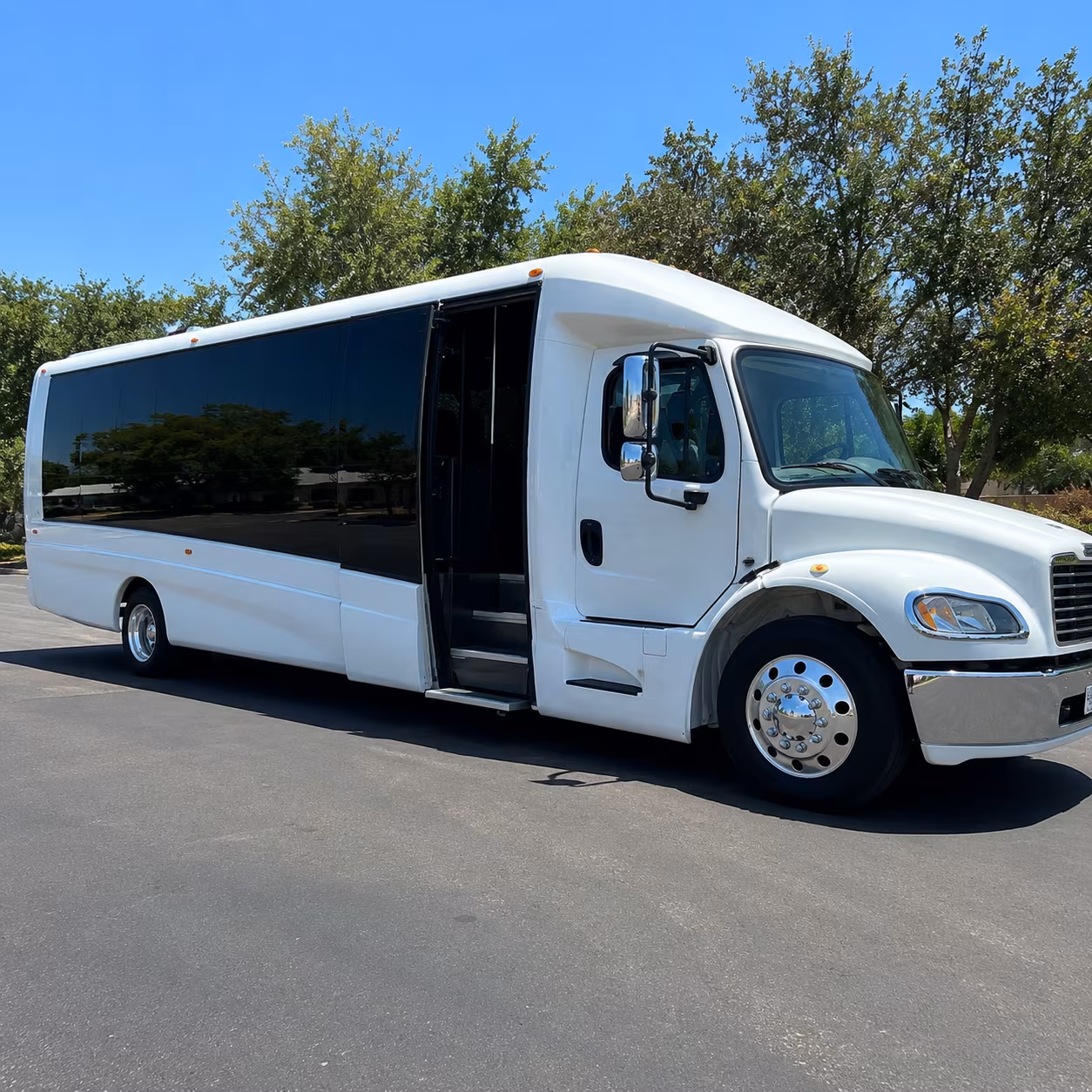 pearl city rent a charter bus for your long distance pearl city trip