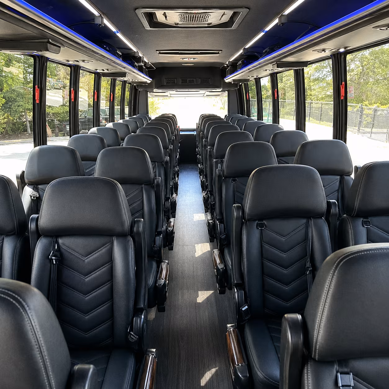 waipahu conference shuttles and corporate bus rentals in waipahu