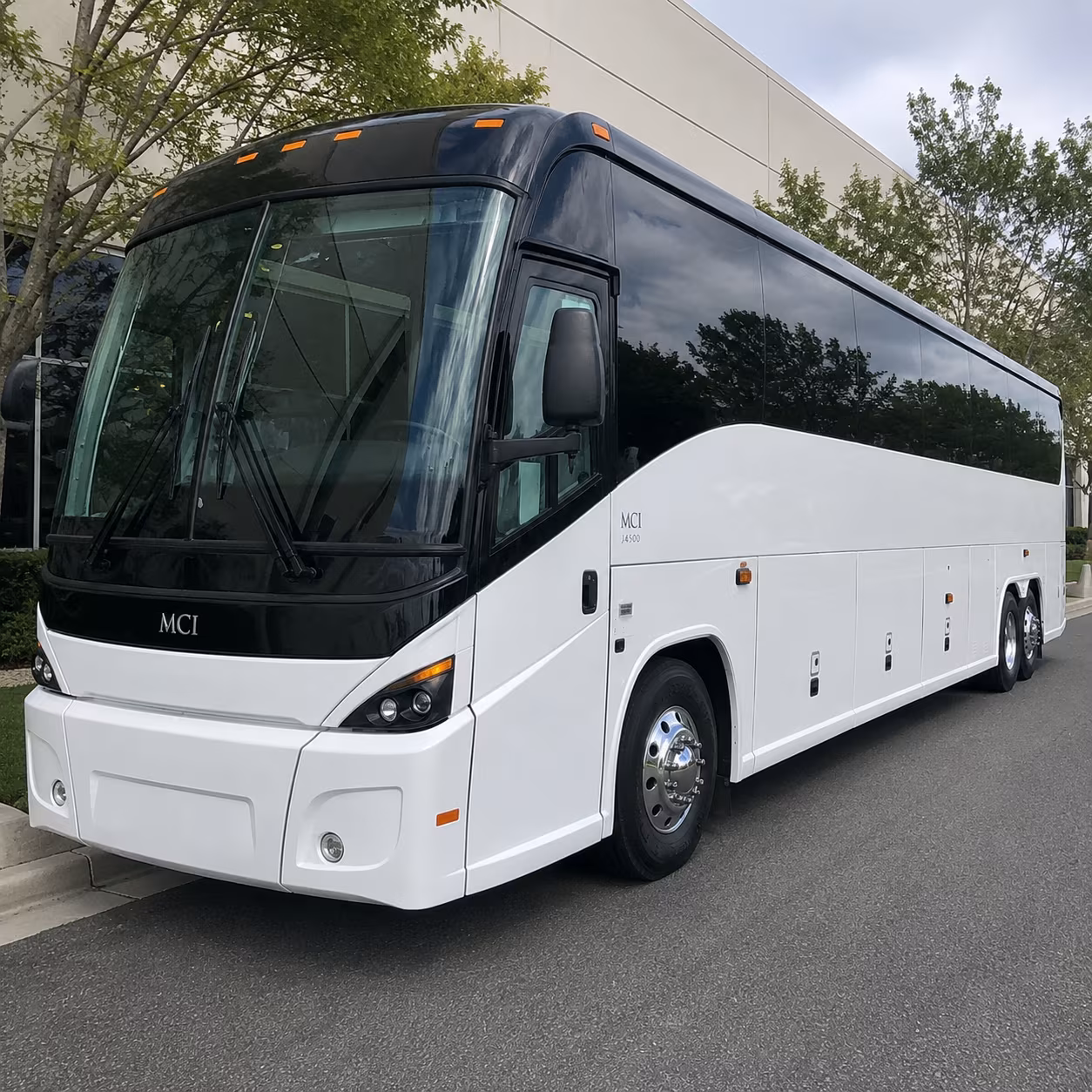 when your group flies into ito banyan drive hotels are minutes away