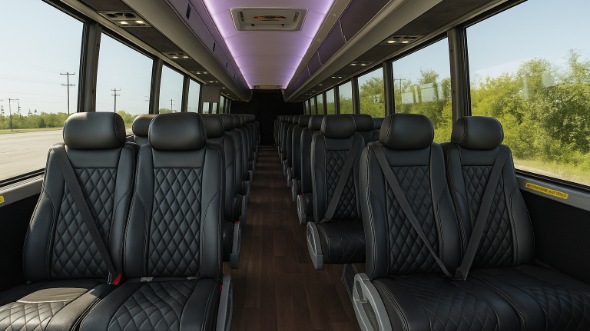 kapolei 28 passenger minibus